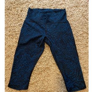 Lululemon Train Times Crop (17”)